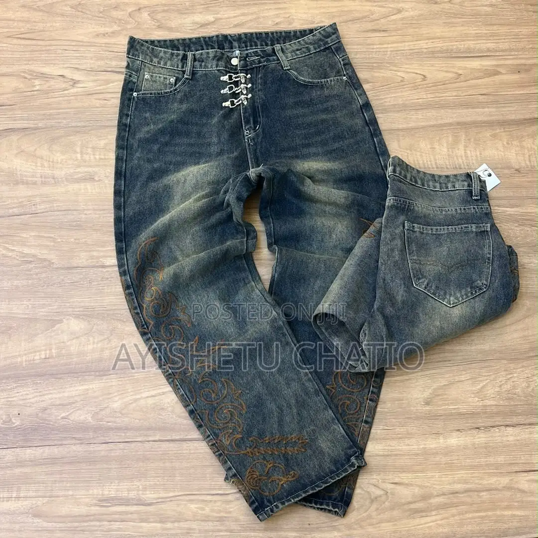Quality Baggy Jeans Available