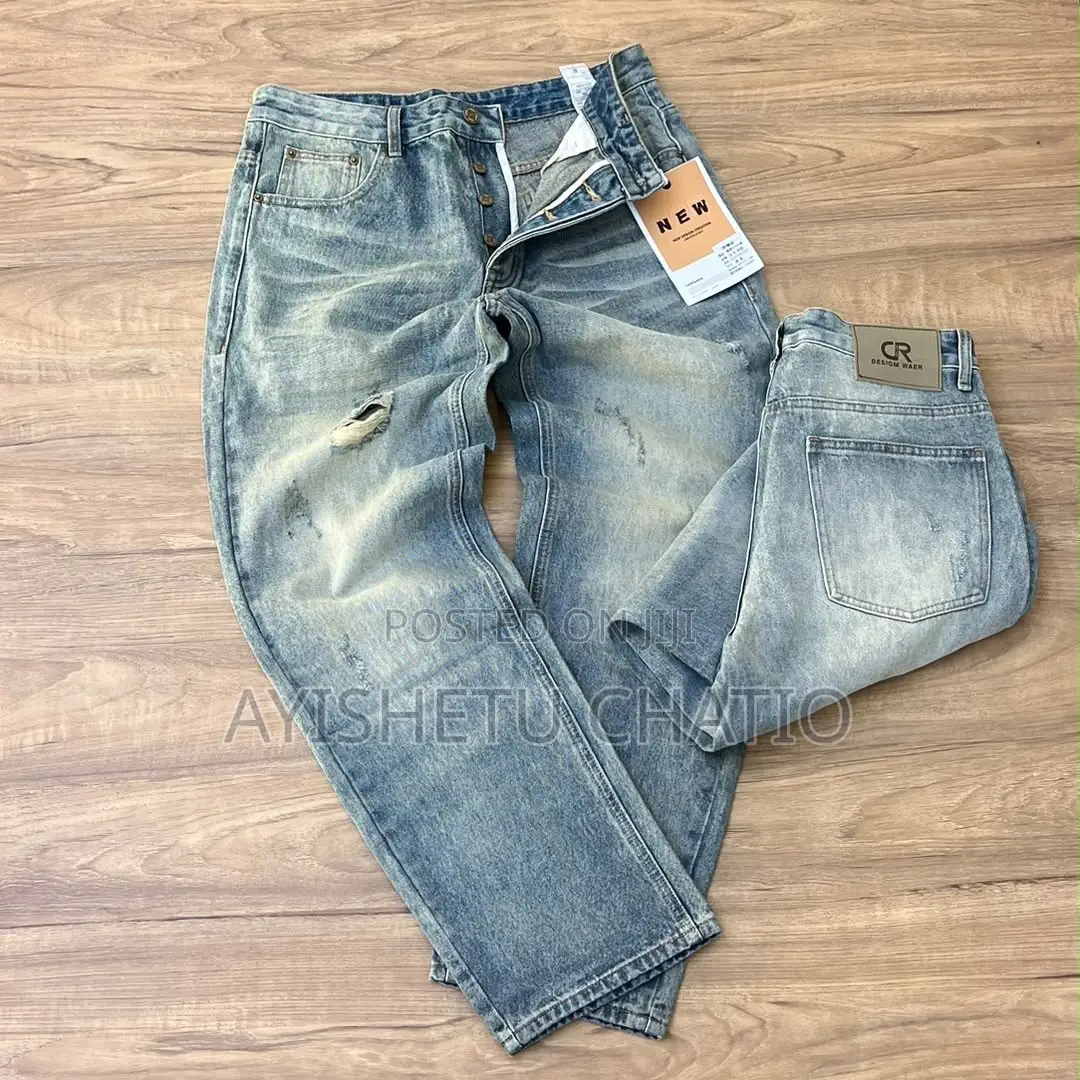 Quality Baggy Jeans Available