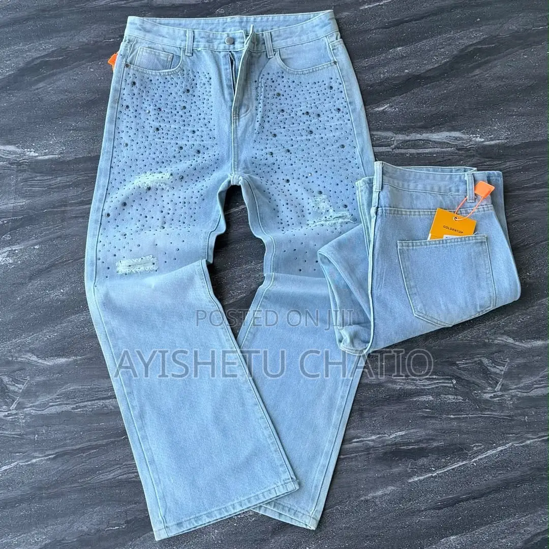 Quality Baggy Jeans Available