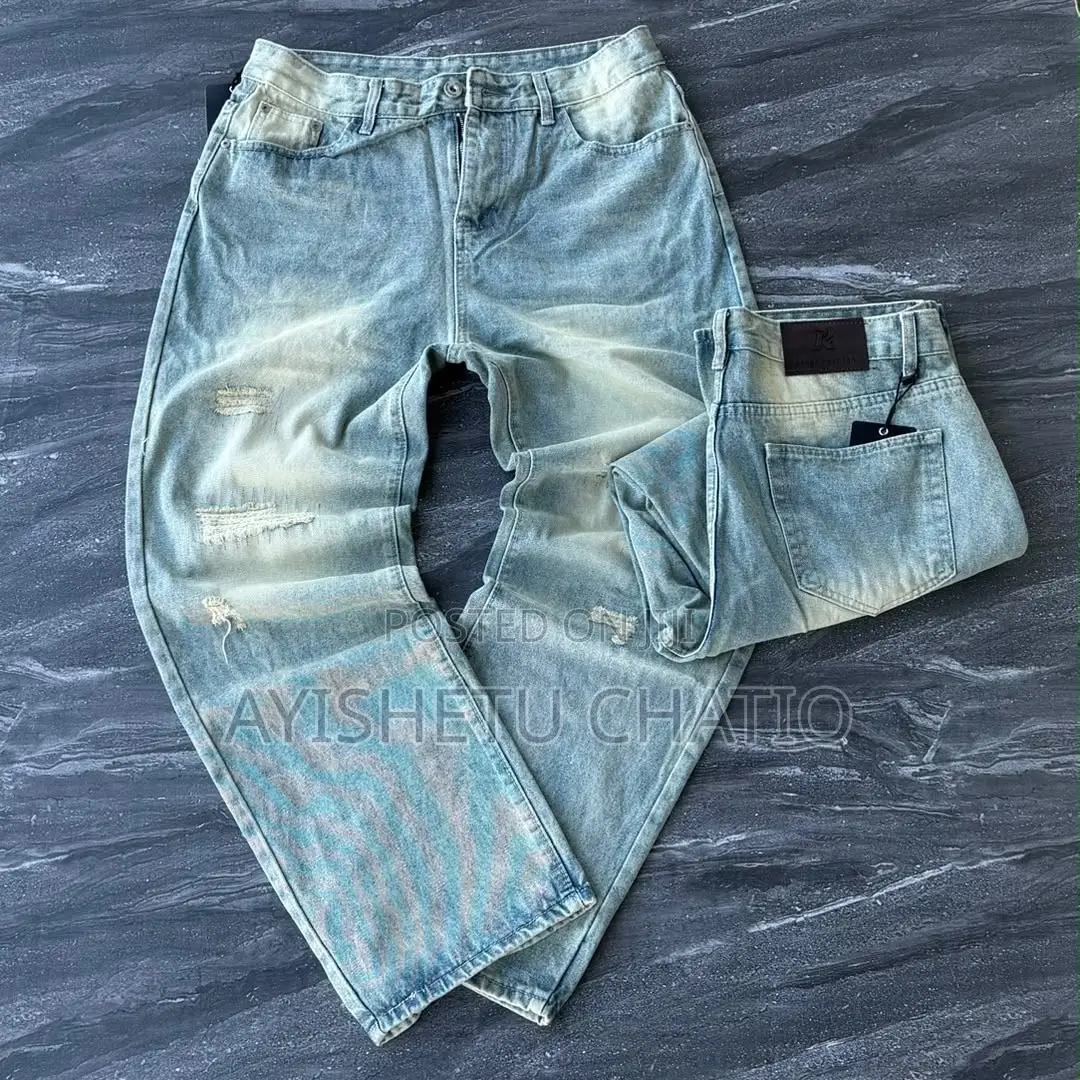 Quality Baggy Jeans Available