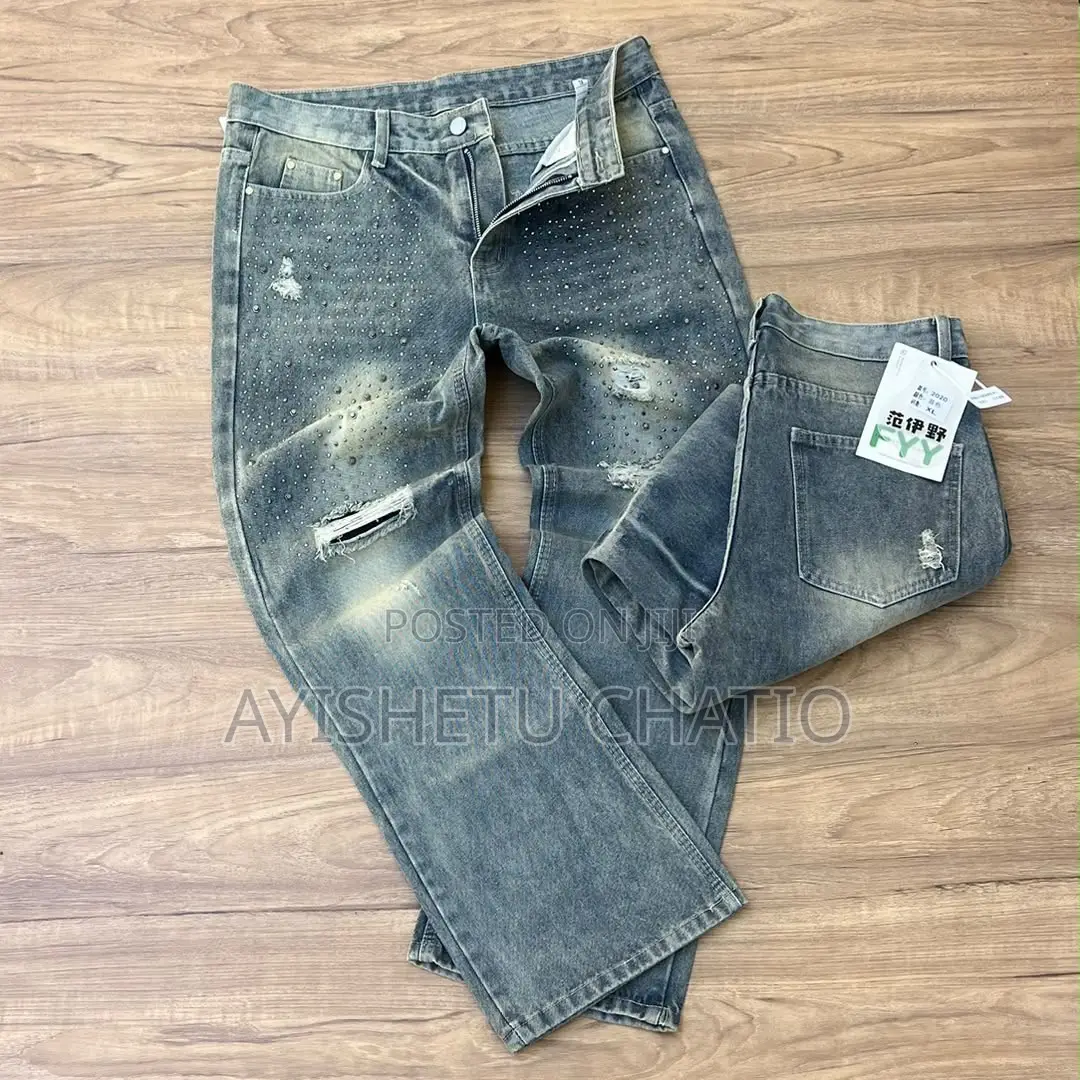 Quality Baggy Jeans Available