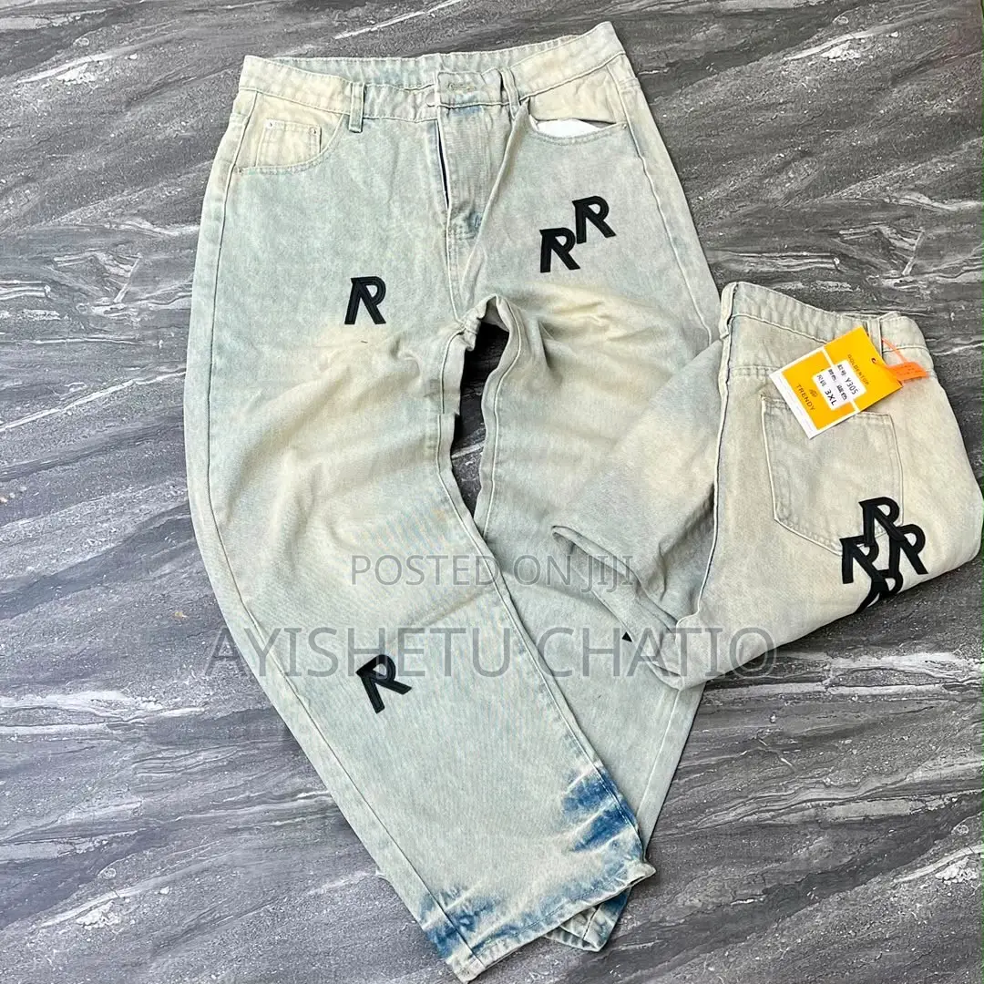 Quality Baggy Jeans Available