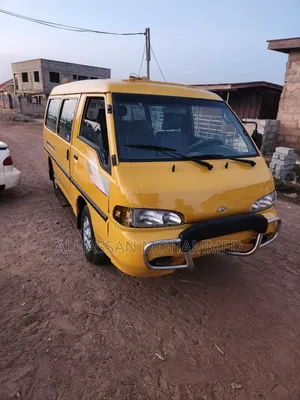 Hyundai H-100 2003 Yellow