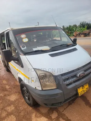 Ford Transit 2025 White