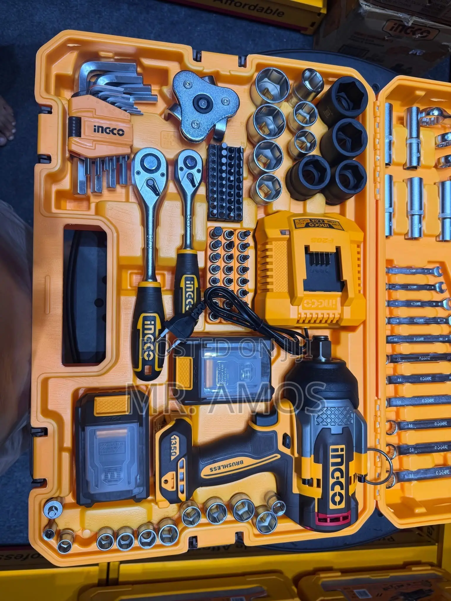 138 Pieces Tool Set With 1350Nm Impact Wrench Set - HKTHP41383