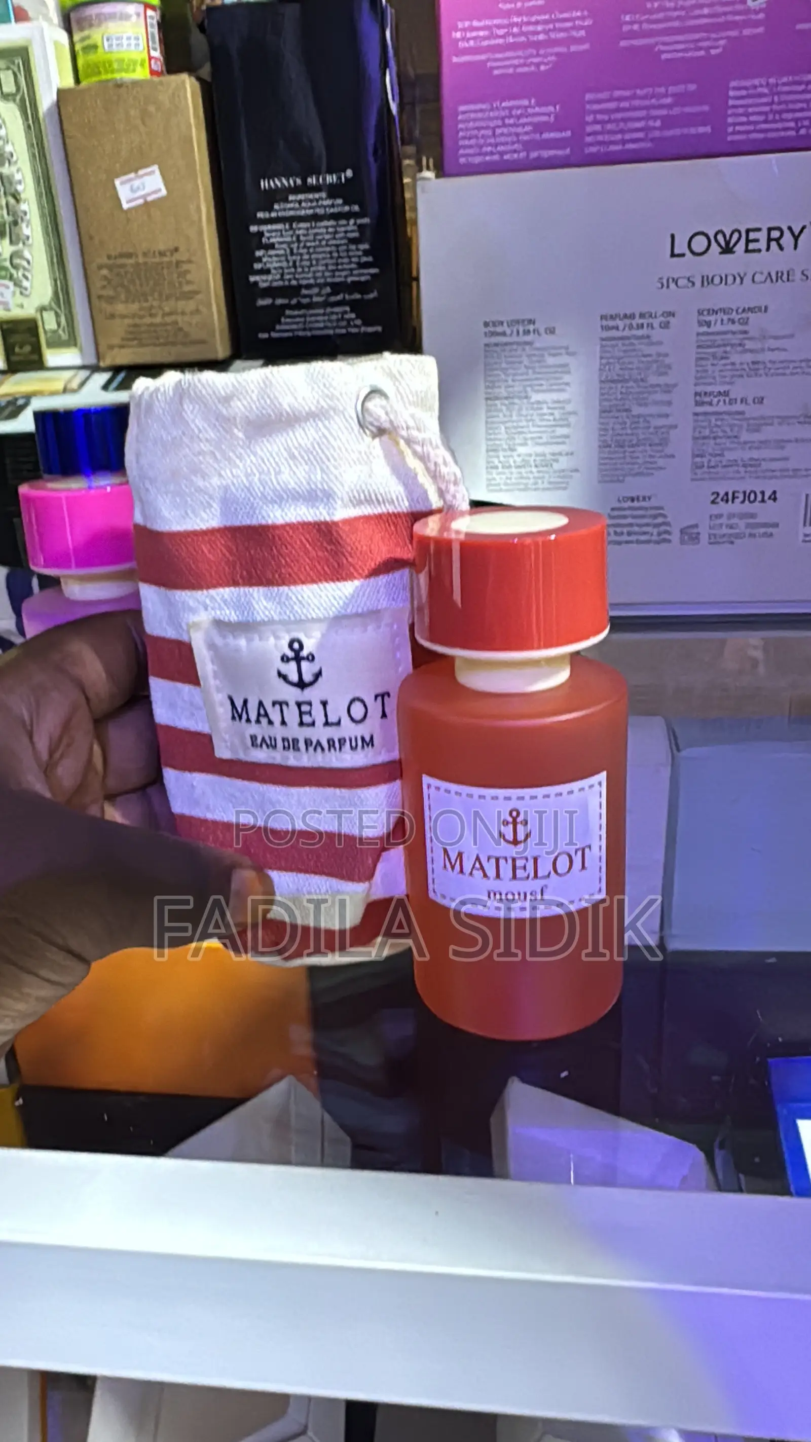Perfume – Long Lasting Fragrance