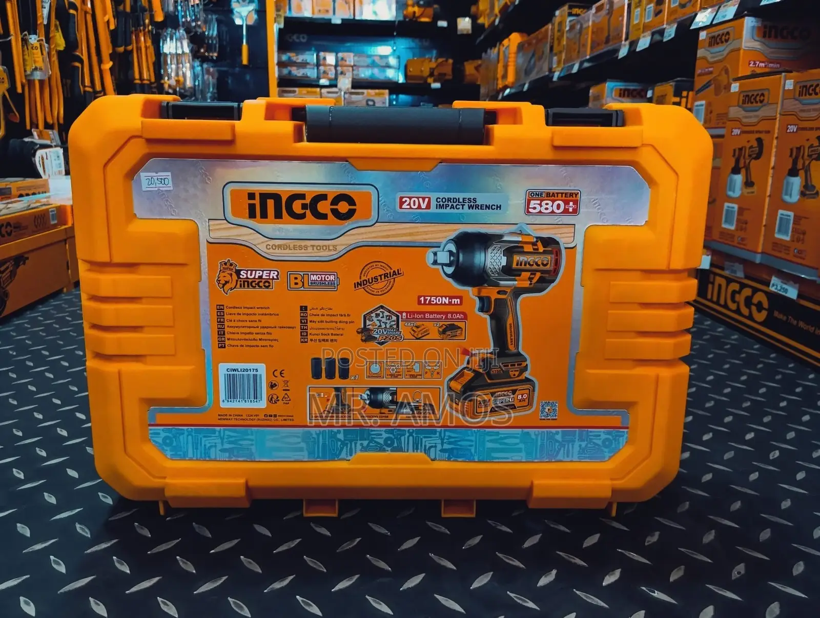 1750 Cordless Impact Wrench With 2x 8.0Ah Batteries - CIWLI20175