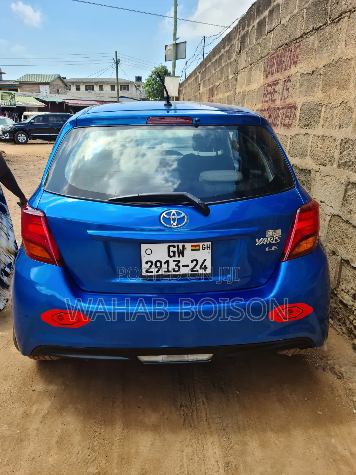 Toyota Yaris 2016 Blue