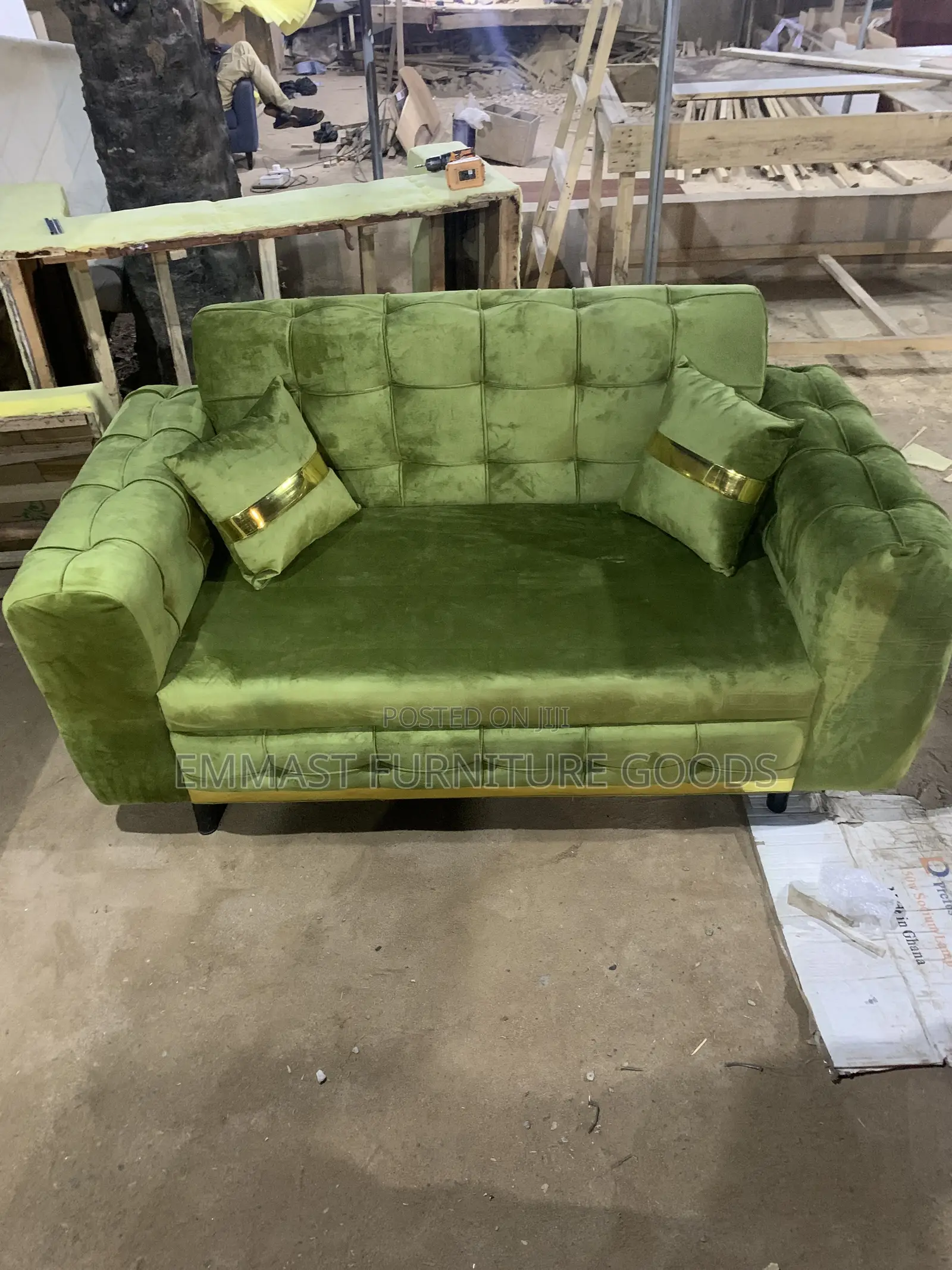 Affordable Strong 2in1 Sofa