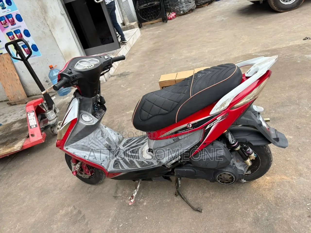 SYM Symnh 2023 White