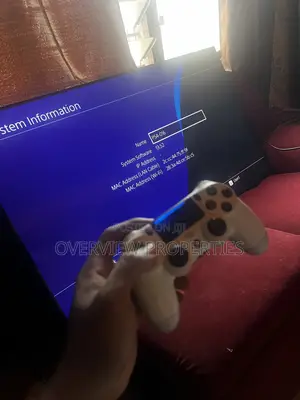 PlayStation 4 Pro ( PS4 Pro ) Limited Edition