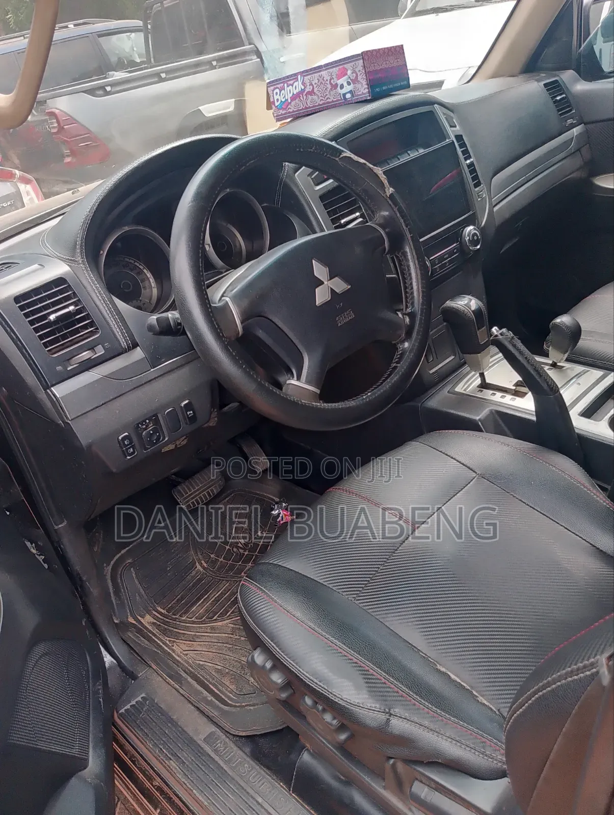 Mitsubishi Pajero 2016 Black