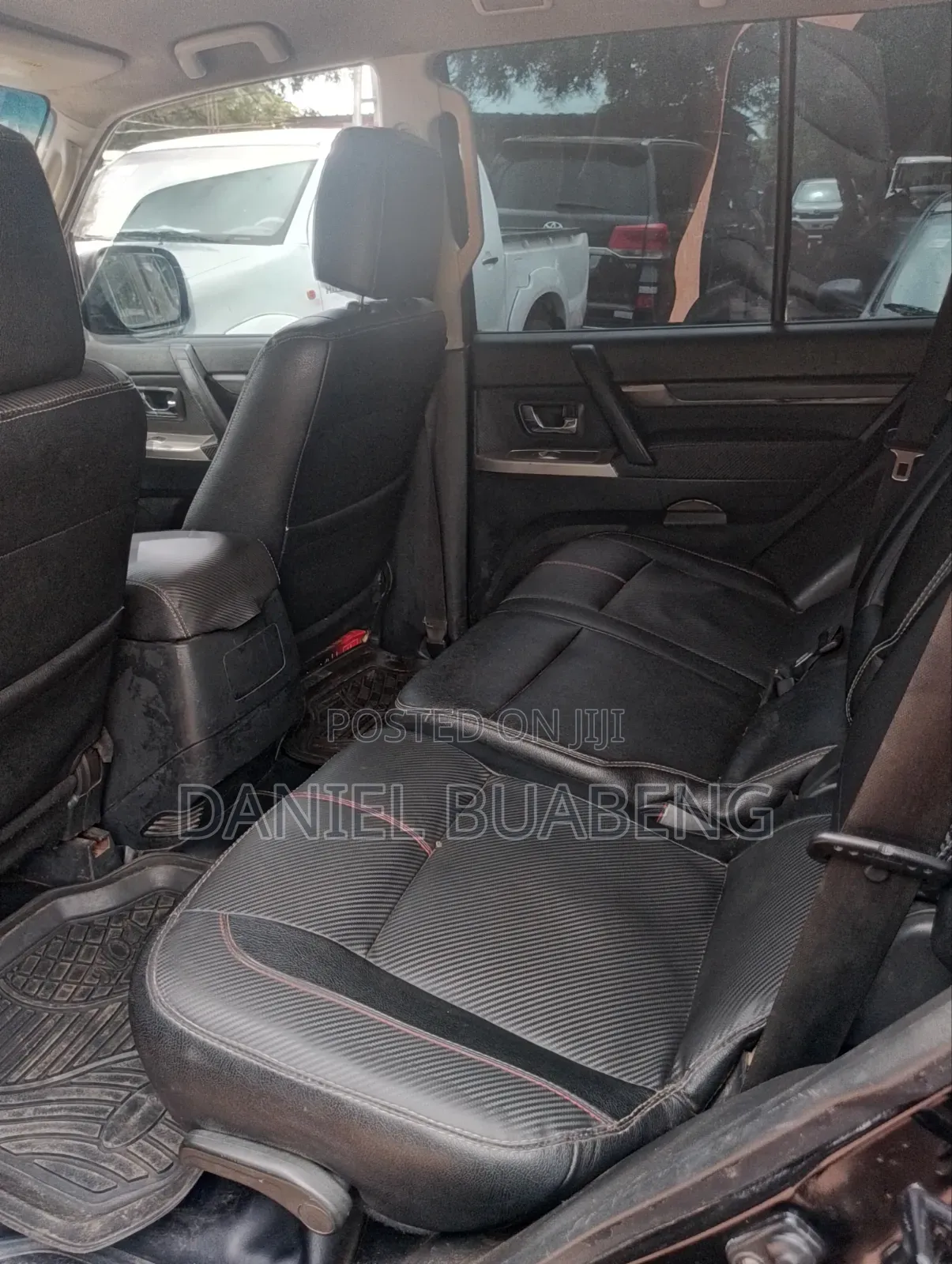 Mitsubishi Pajero 2016 Black