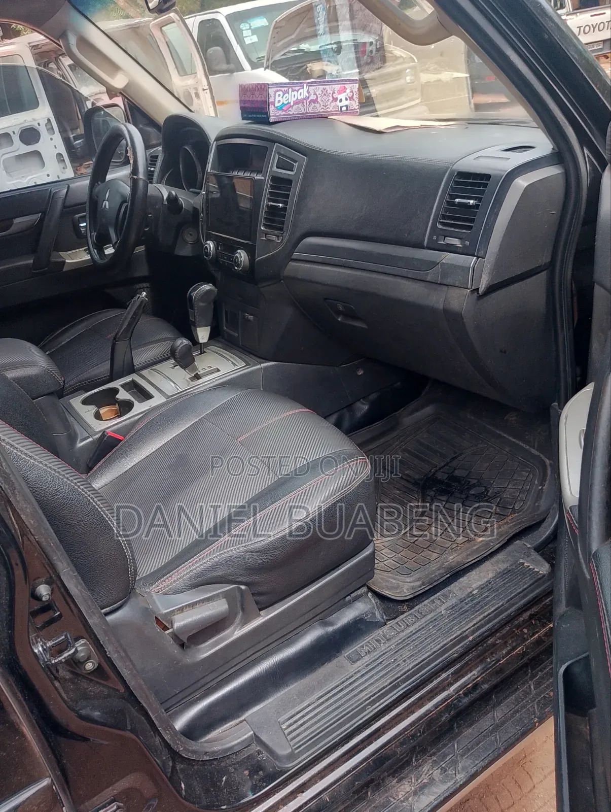 Mitsubishi Pajero 2016 Black