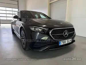 Mercedes-Benz C300 2015 Black