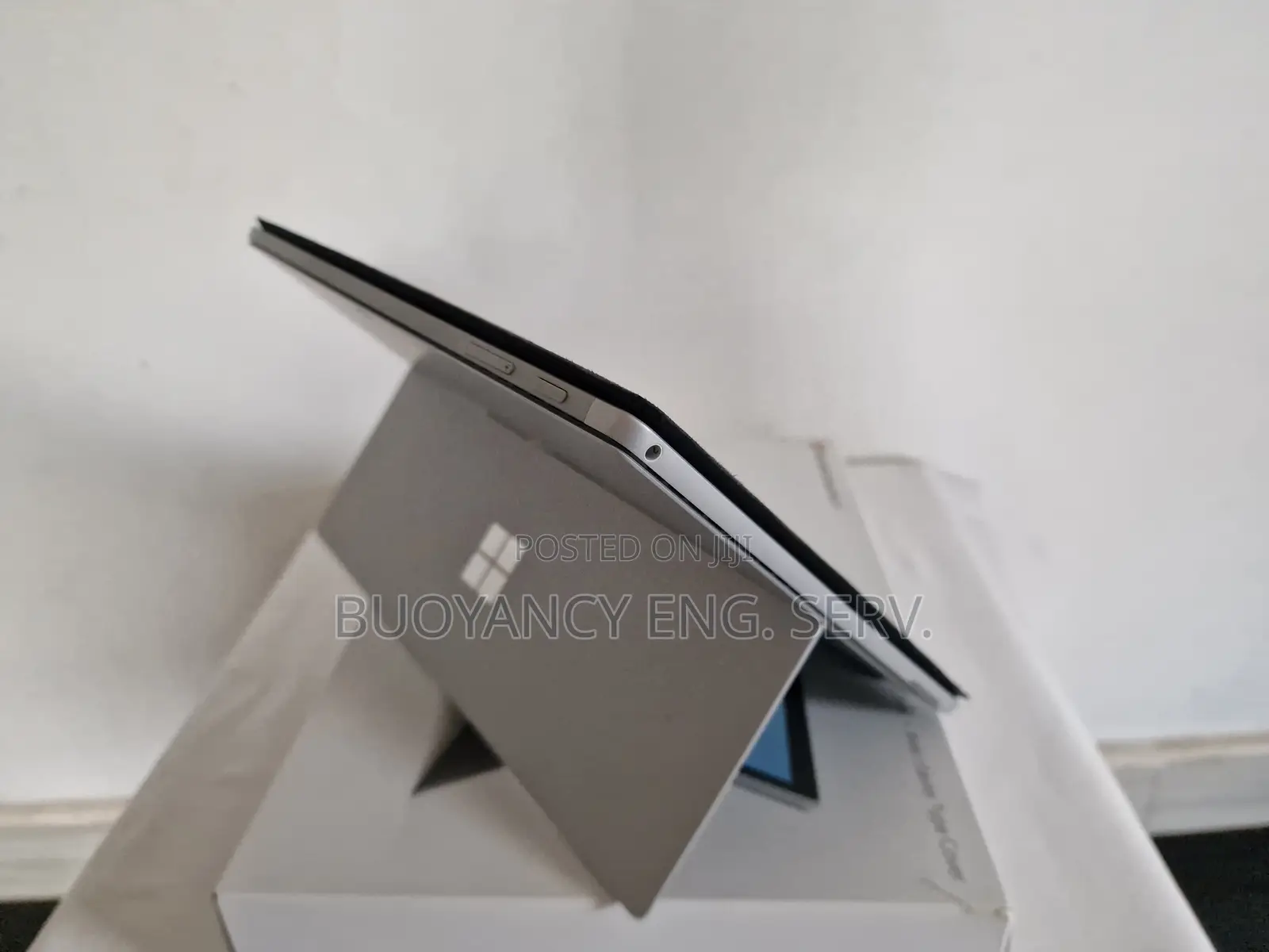 Laptop Microsoft Surface Pro 7+ 8GB Intel Core i3 SSD 128GB