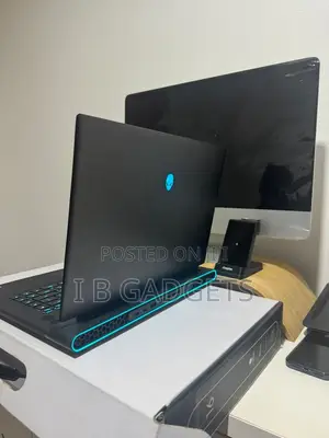 Laptop Alienware M16 r1 32GB Intel Core i9 SSD 1T
