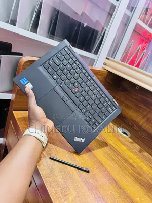 Laptop Lenovo ThinkPad L13 Yoga 8GB Intel Core i5 SSD 256GB