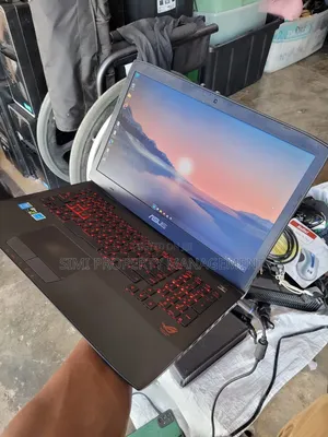 Laptop Asus ROG Strix G17 24GB Intel Core i7 HDD+SSD 750GB