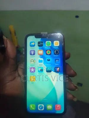 Apple iPhone 11 128 GB Red