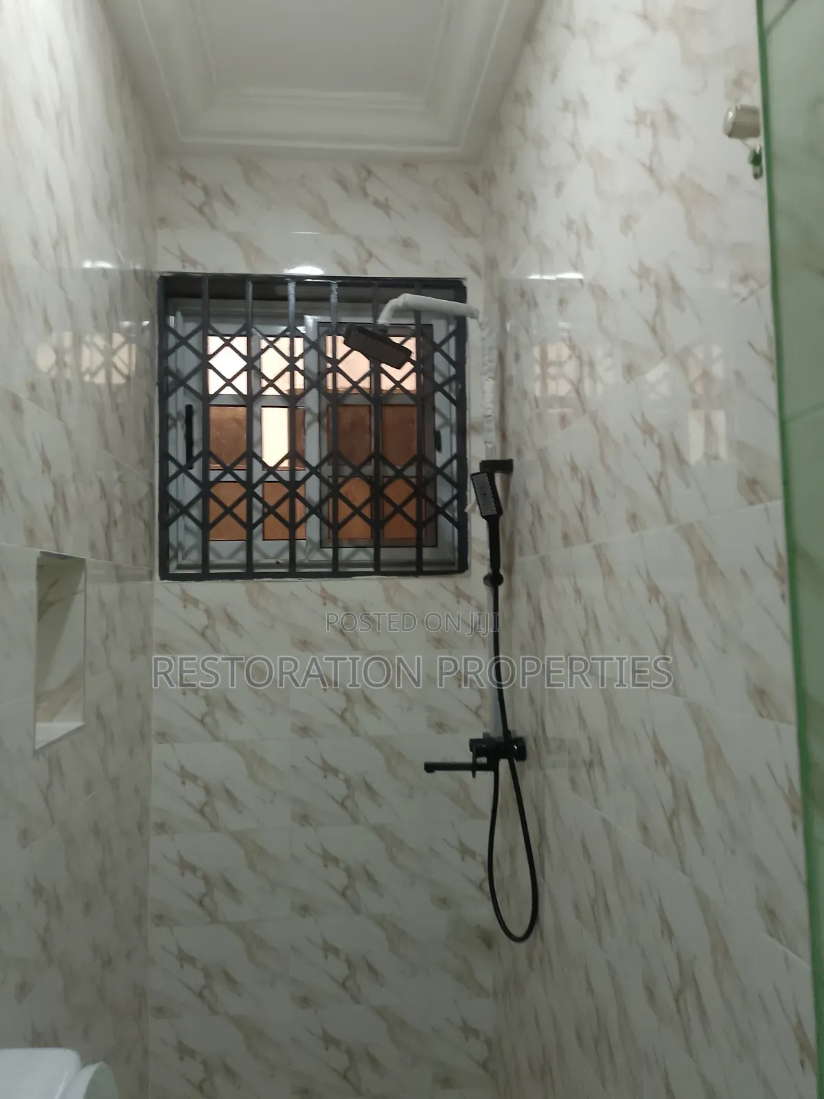 1bdrm Apartment in Adenta, Frafraha for rent