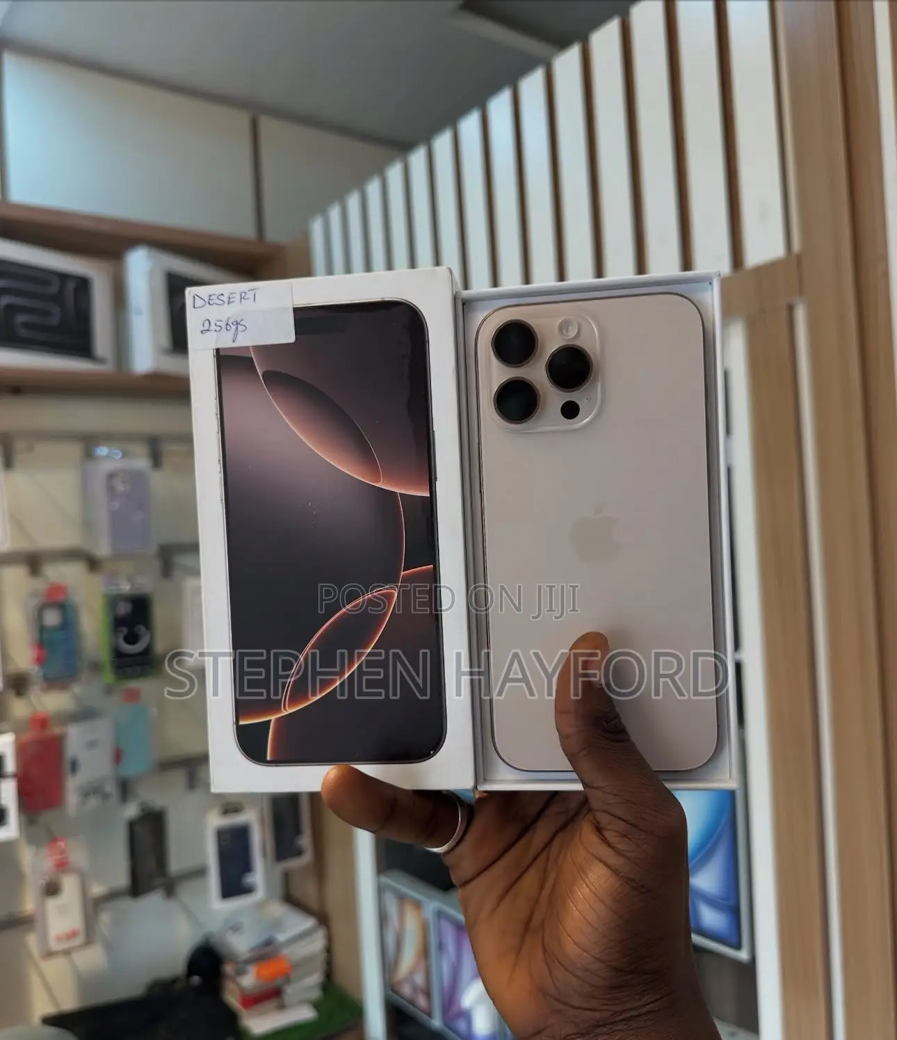 Apple iPhone 16 Pro Max 256 GB Gold