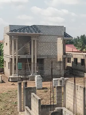 4bdrm Duplex in Royal Nanny Estate, Ga South Municipal for sale
