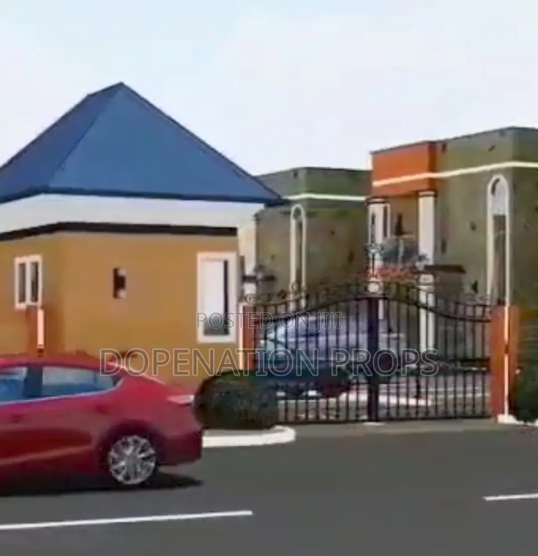 4bdrm Duplex in Royal Nanny Estate, Ga South Municipal for sale