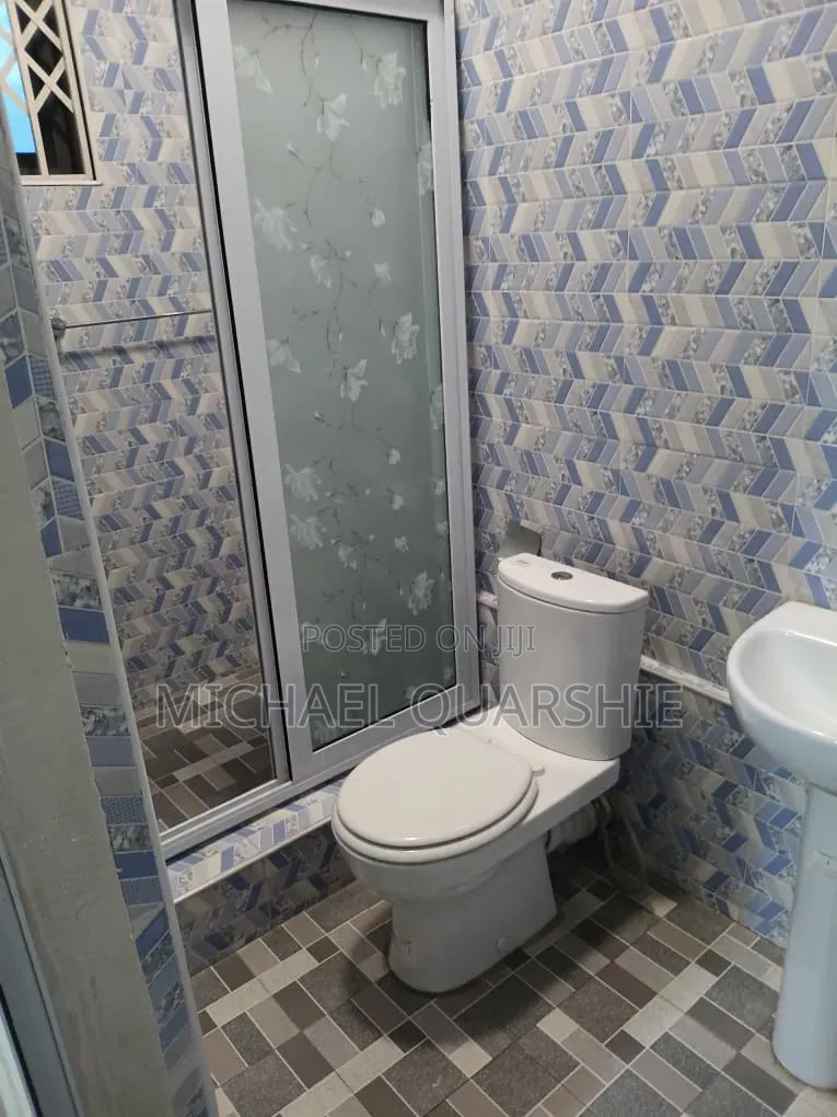 4bdrm House in Ablekuma Kfc, CP for rent