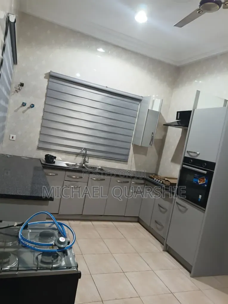 4bdrm House in Ablekuma Kfc, CP for rent
