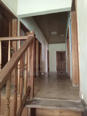 4bdrm Duplex in Ga South Municipal for sale