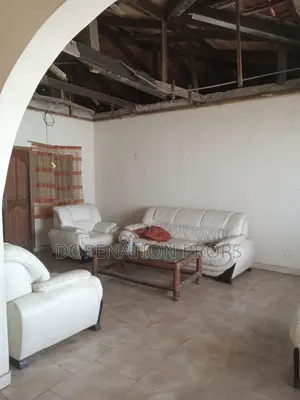 4bdrm Duplex in Ga South Municipal for sale