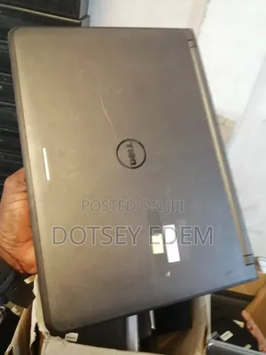 Laptop Dell Latitude 3340 4GB Intel Core i3 SSD 128GB