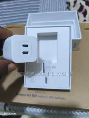 Anker Charger (50W, 2 Ports)