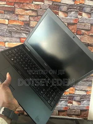 Laptop Dell 8GB Intel Core i5 SSD 128GB