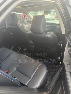 Toyota Corolla L (1.8L 4cyl 2A) 2018 Black