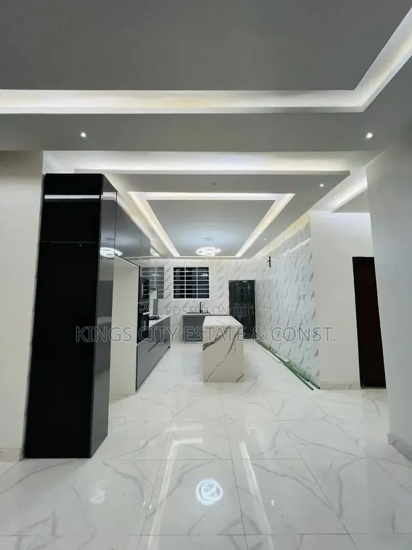 3bdrm House in Kings City Estate, Pokuase for sale
