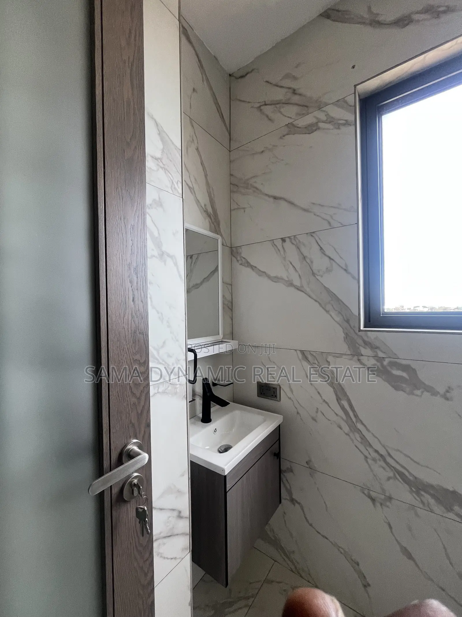 Furnished 1bdrm Apartment in Labone for rent