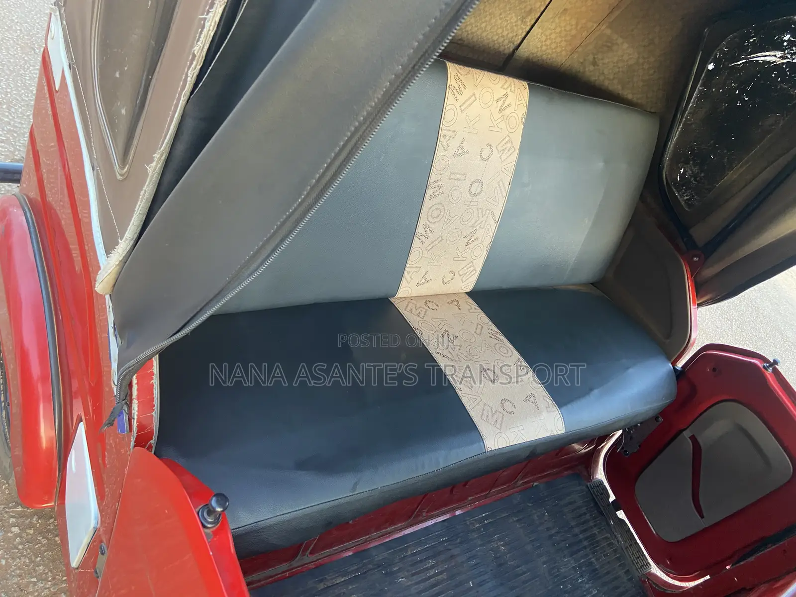 Bajaj RE 2026 Red