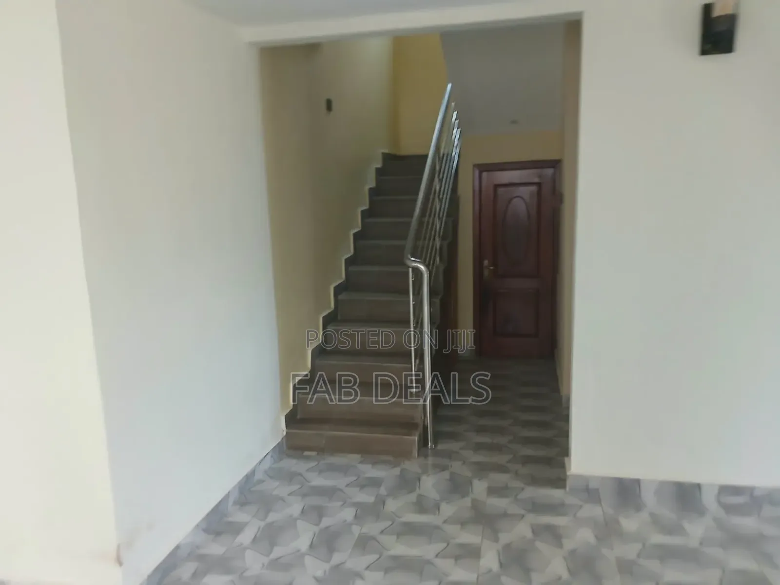 Furnished 4bdrm Apartment in Takoradi for sale
