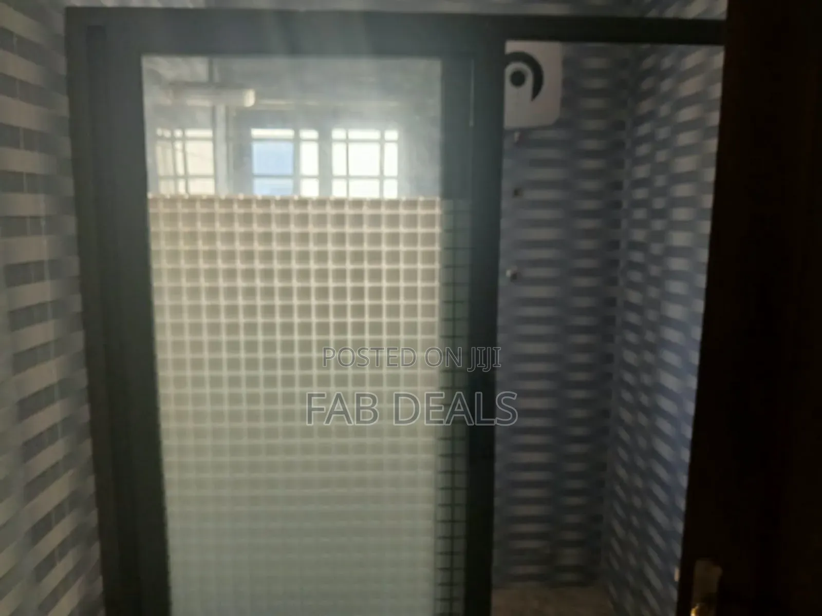 Furnished 4bdrm Apartment in Takoradi for sale