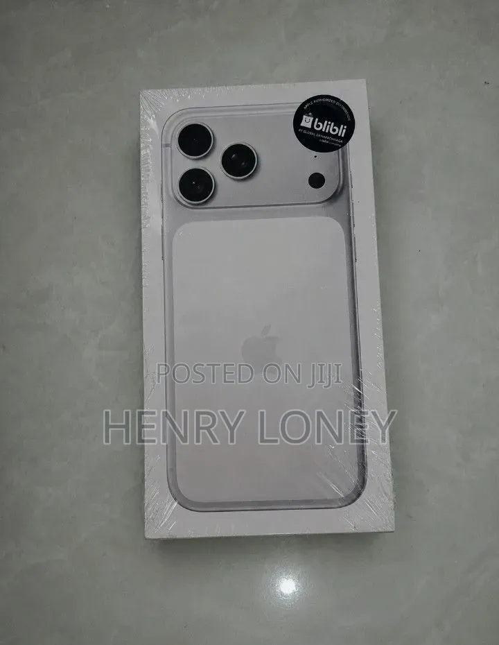 New Apple iPhone 17 Pro Max 1 TB Silver