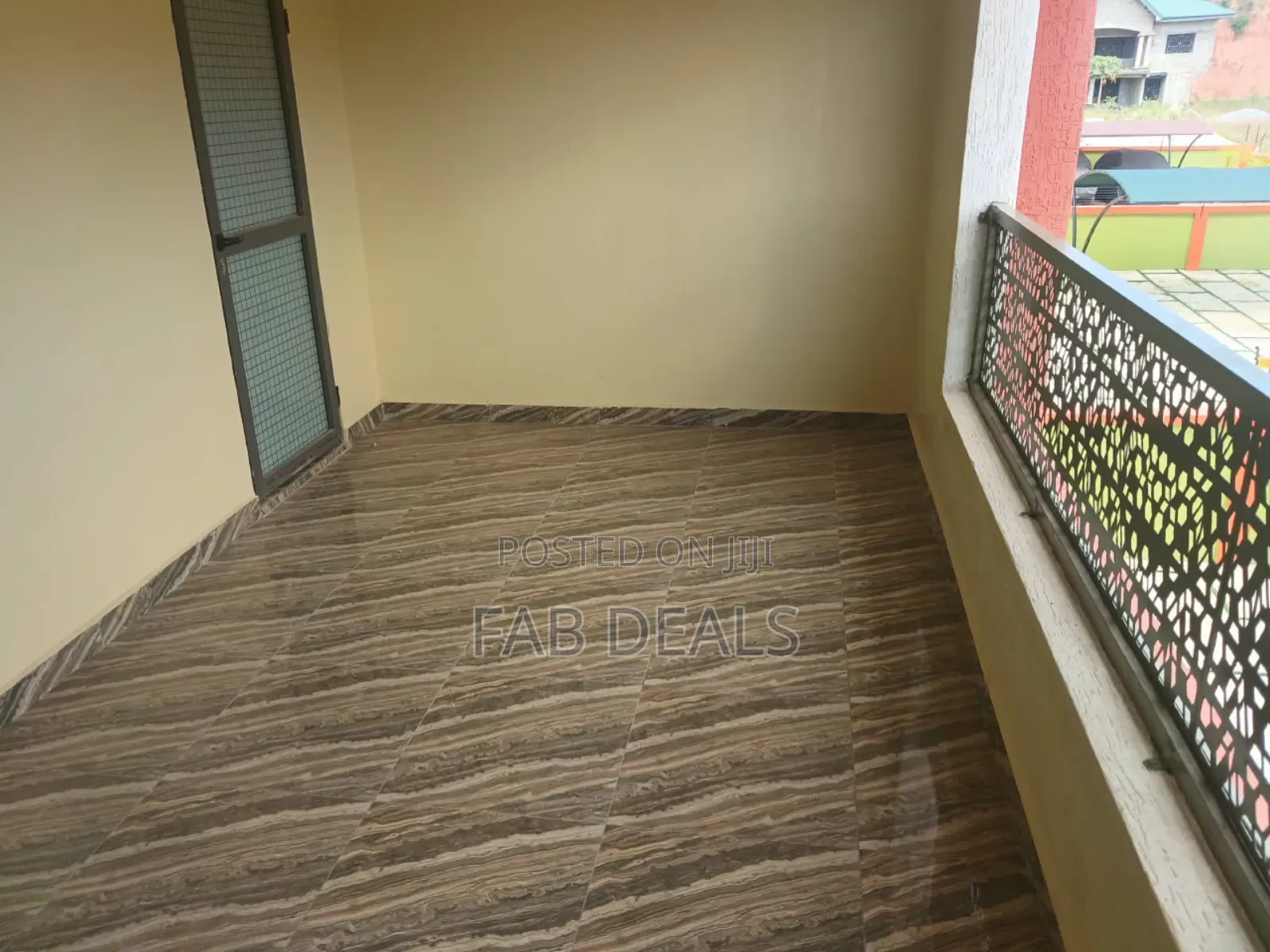 Furnished 4bdrm Apartment in Takoradi for sale