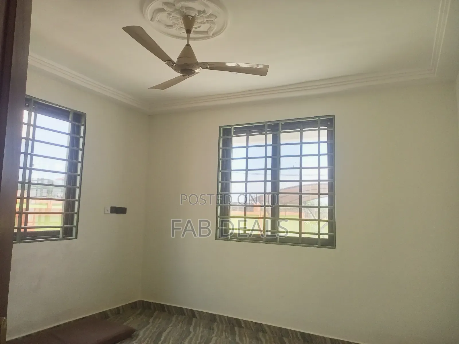 Furnished 4bdrm Apartment in Takoradi for sale