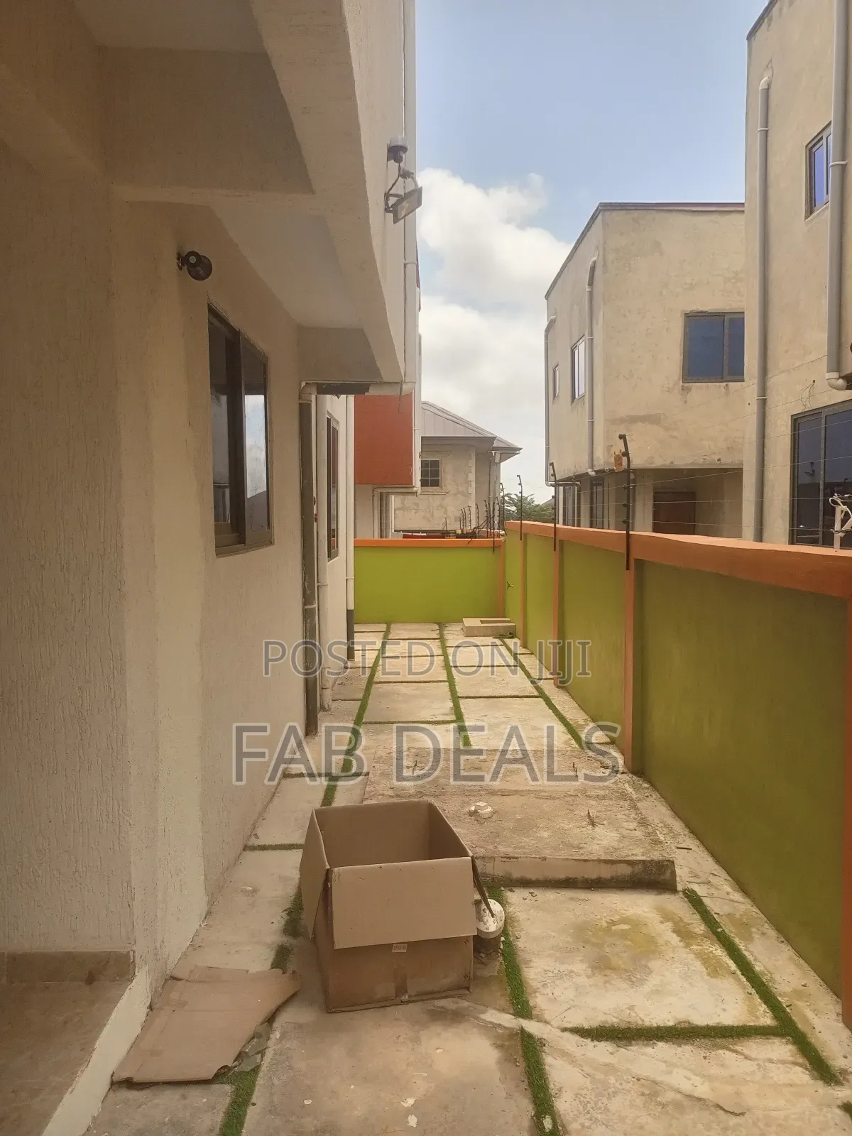 Furnished 4bdrm Apartment in Takoradi for sale