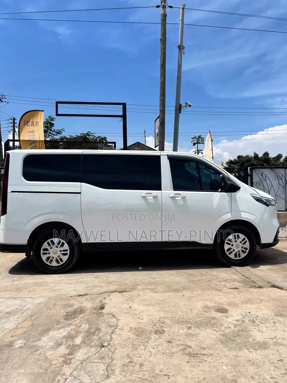 Car 2025 White