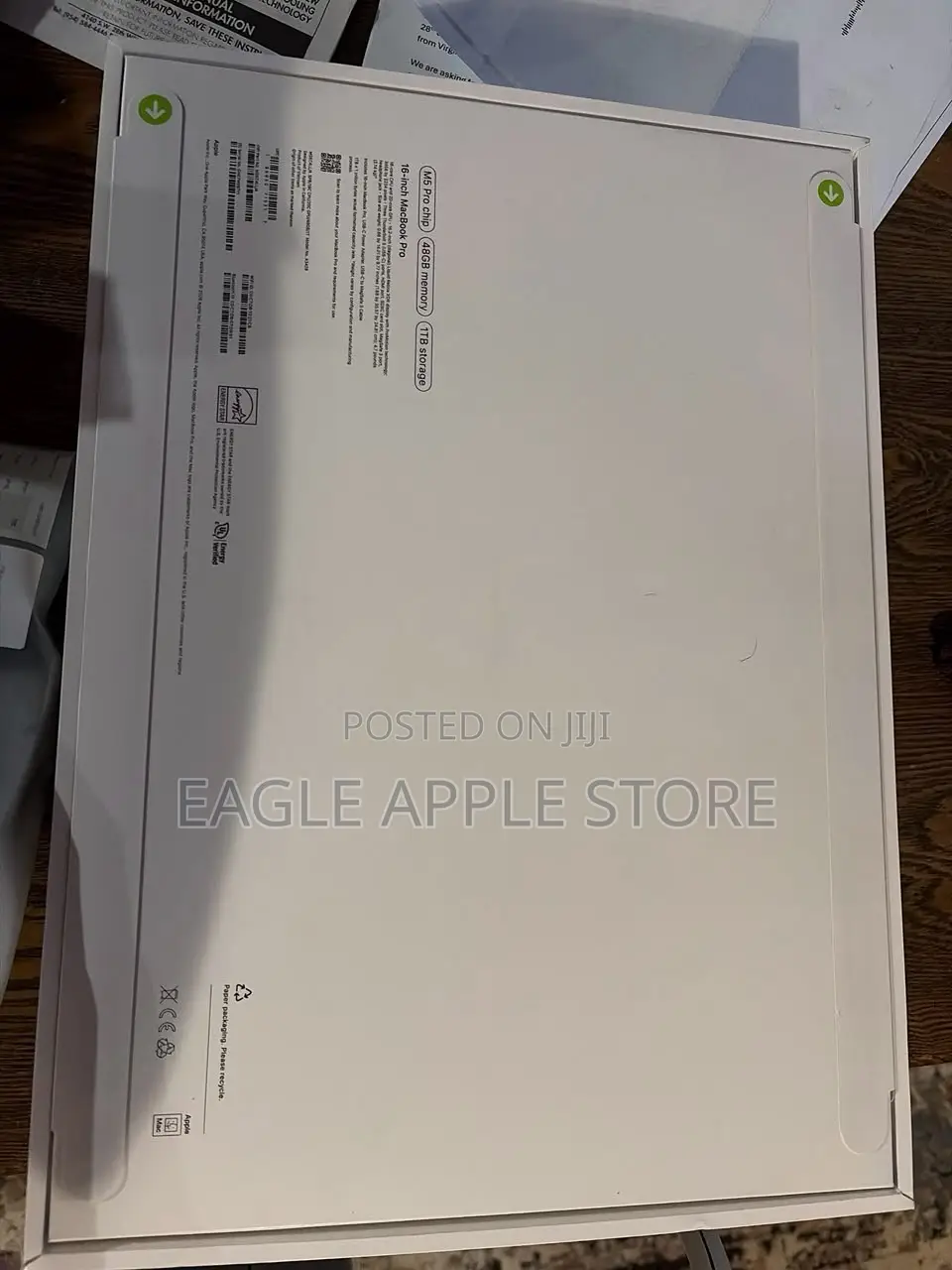 New Laptop Apple MacBook Pro 2025 M5 16GB Apple M5 SSD 1T
