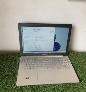 Laptop Asus 8GB Intel Core i7 SSD 256GB