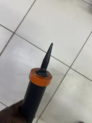 Gun for Damproof Injection Cream of 600ml, 15 Inches