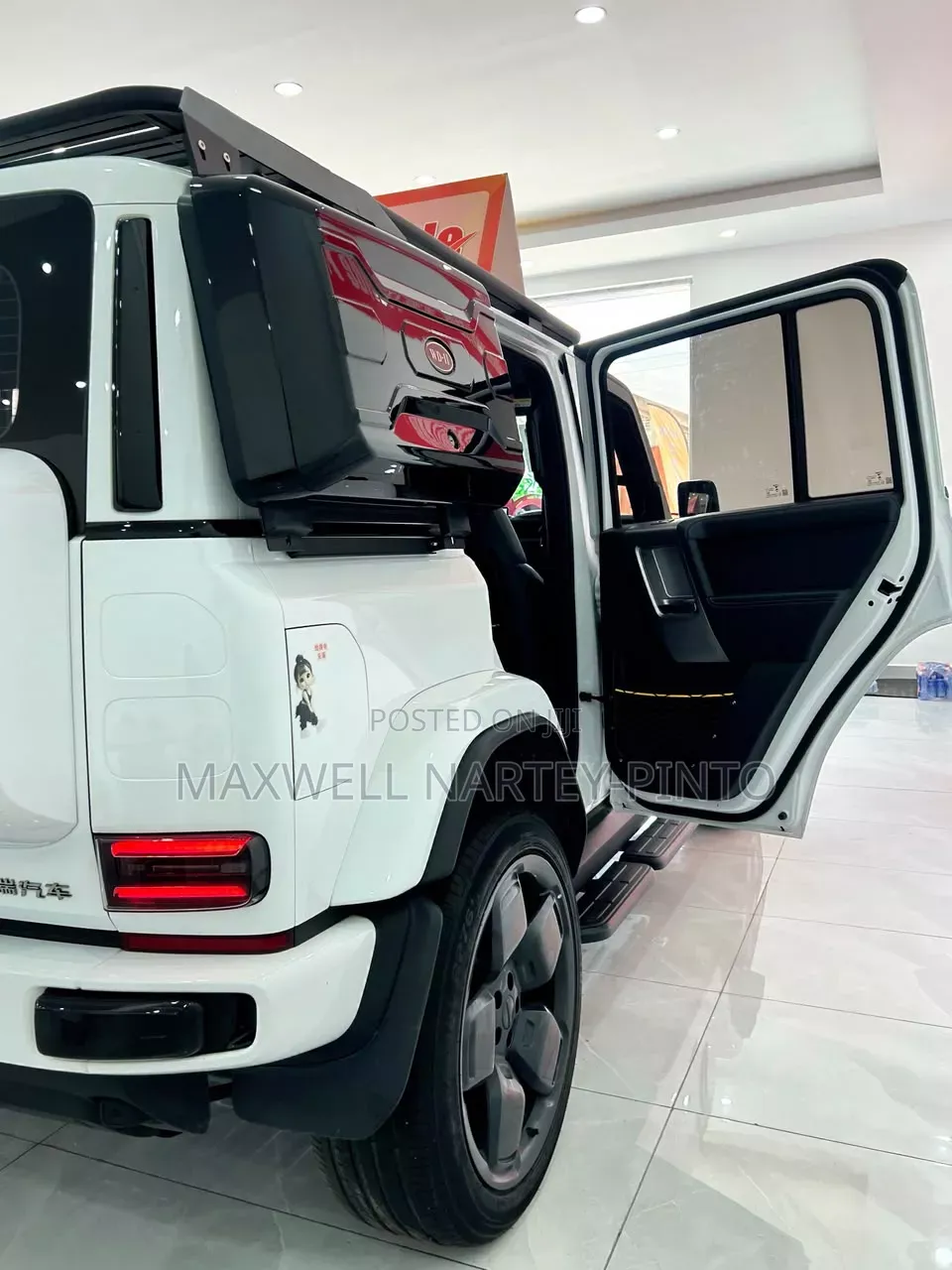 Car 2024 White